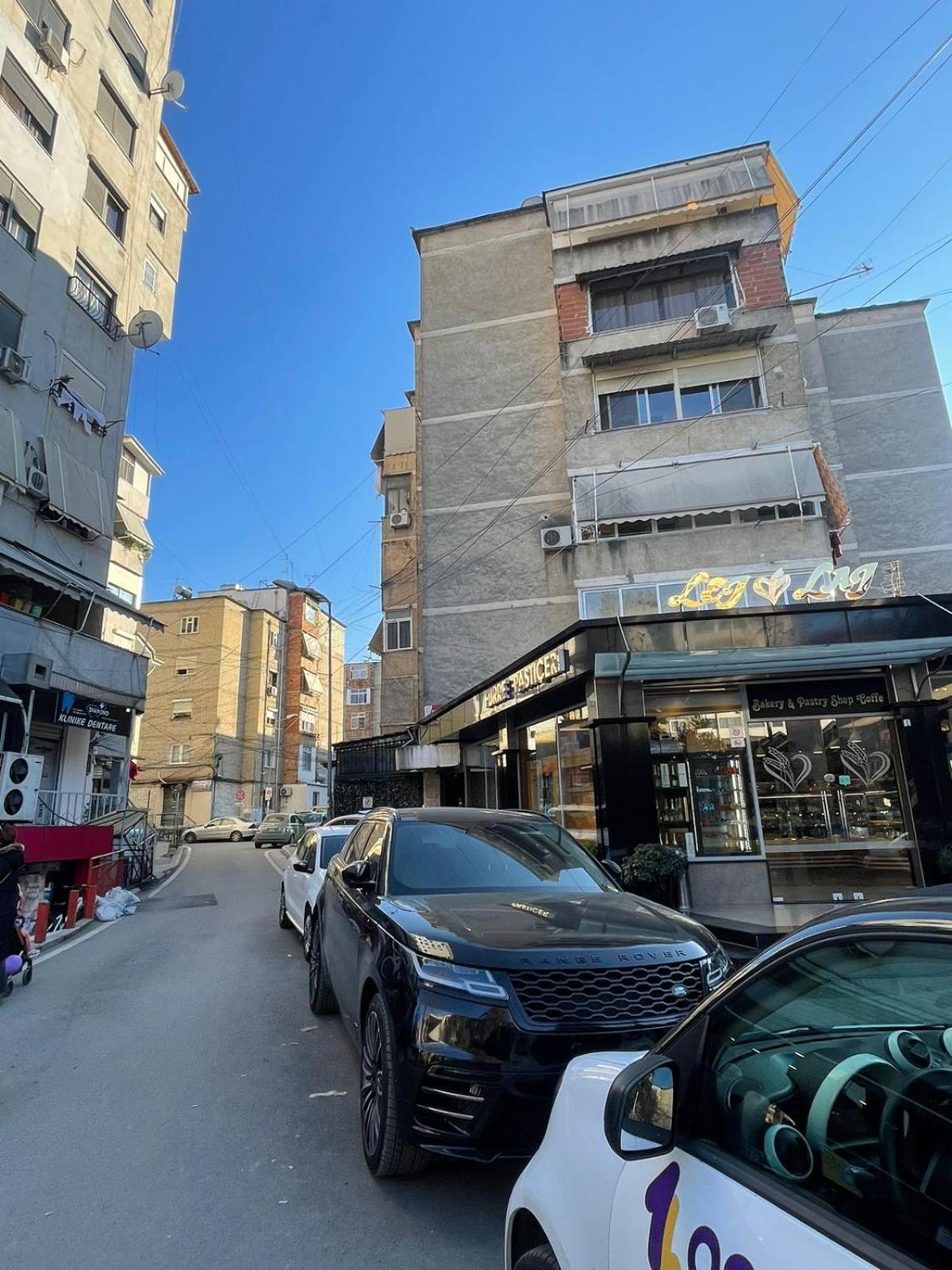 Dea'S Apartment: Hidden Gem Тирана Экстерьер фото